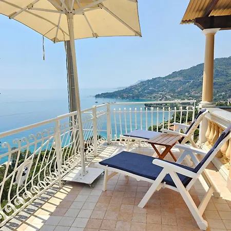 Avocado Сasa de vacaciones Ventimiglia